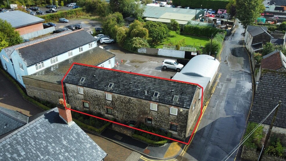 North Rd, Cowbridge for lease - Building Photo - Image 3 of 4