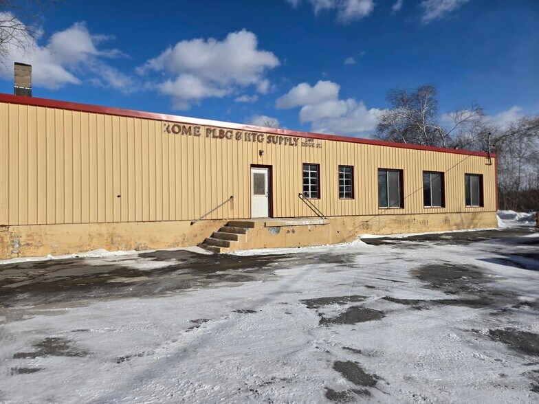 200 Ridge St, Rome, NY à vendre - Photo du bâtiment - Image 2 de 2