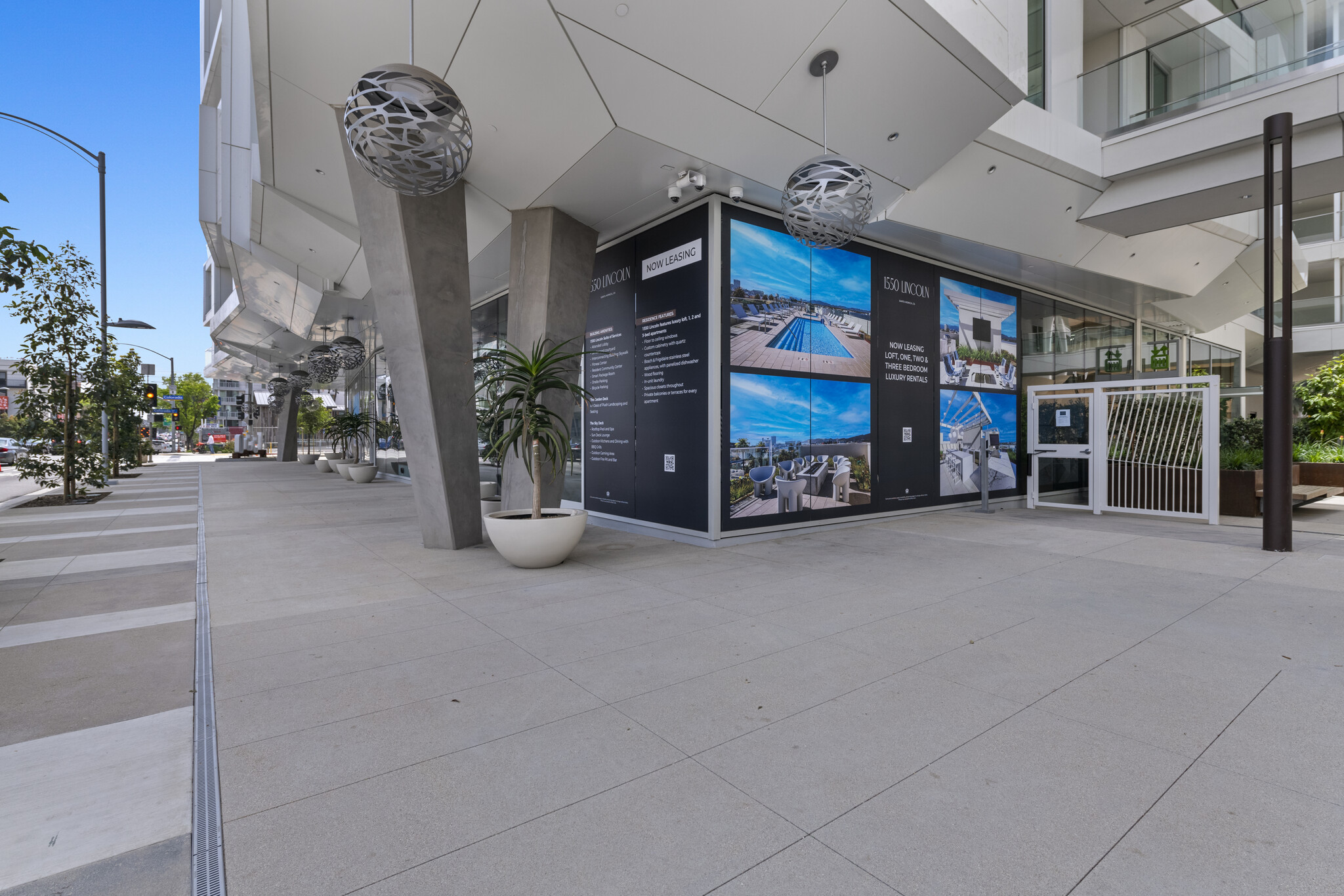 1550 Lincoln Blvd, Santa Monica, CA for lease Building Photo- Image 1 of 2