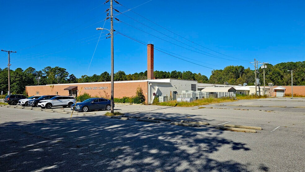 120 S Church Ave, Garland, NC à louer - Photo du bâtiment - Image 3 de 19