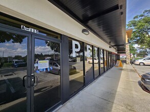 380 Semoran Commerce Pl, Apopka, FL à louer Photo du bâtiment- Image 2 de 19