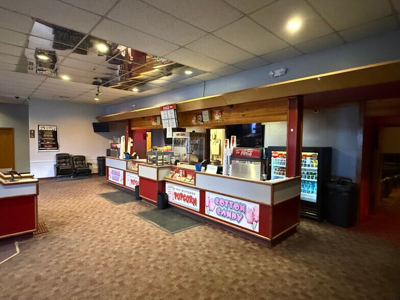 35493 Kalifornsky Beach Rd, Soldotna, AK à vendre - Photo intérieure - Image 2 de 28