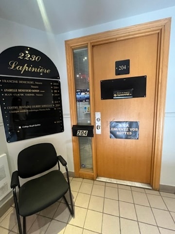 2230 Boul Lapinière, Brossard, QC à louer Photo intérieure- Image 1 de 3