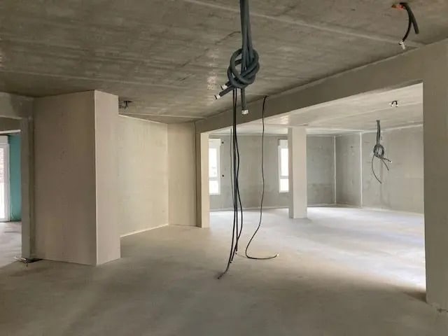 Office in Clermont-Ferrand for sale - Building Photo - Image 2 of 6