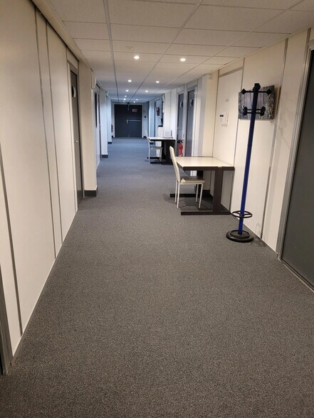 22 Chemin Du Moulin Carron, Écully à vendre - Photo du bâtiment - Image 3 de 6