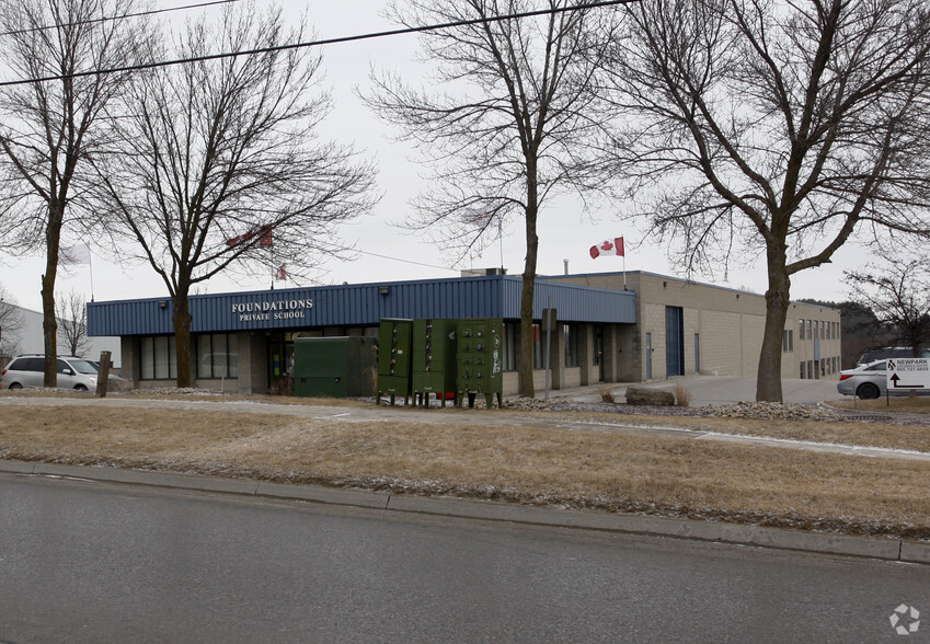 81 Industrial Pky N, Aurora, ON for sale - Building Photo - Image 2 of 2