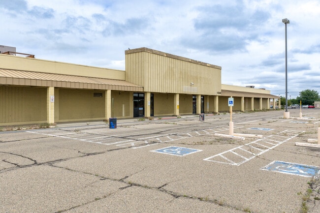 More details for 1545 S Prairie Ave, Pueblo, CO - Retail for Auction