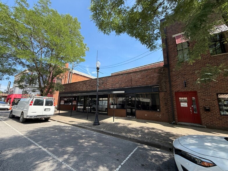 134 E Main St, New Albany, IN for lease - Building Photo - Image 1 of 10