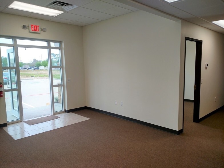 850 Lawrence Rd, League City, TX à vendre - Photo intérieure - Image 3 de 13
