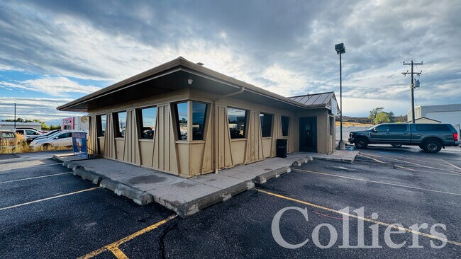 More details for 2840 Pocatello Ave, American Falls, ID - Retail for Sale