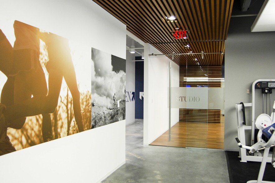 1180 W Peachtree St NW, Atlanta, GA à louer - Photo intérieure - Image 2 de 41