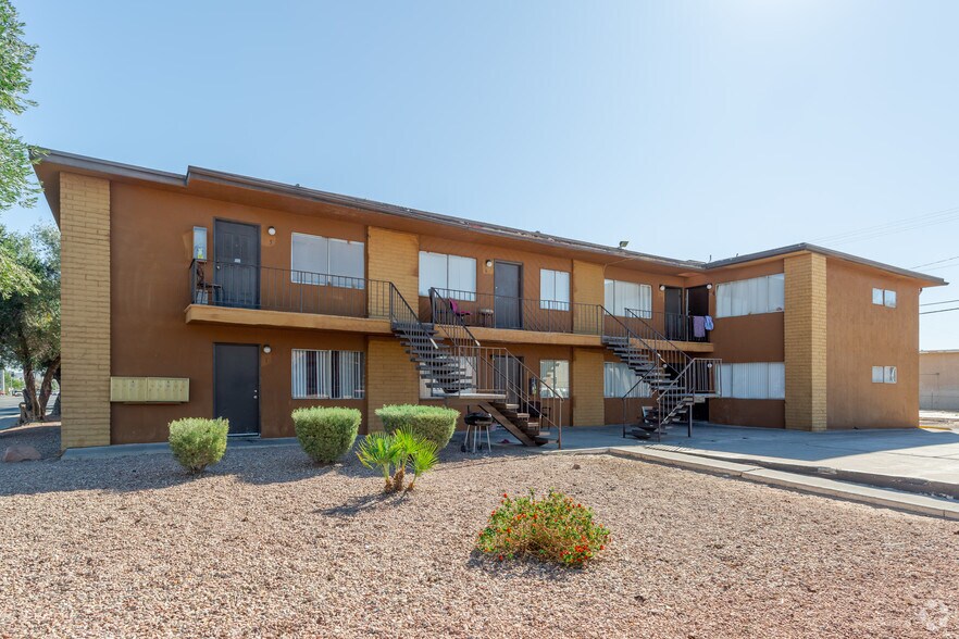 1121 E Desert Inn Rd, Las Vegas, NV for sale - Building Photo - Image 2 of 3