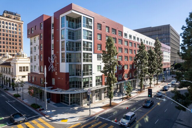 Plus de détails pour 1100 S Hill St, Los Angeles, CA - Commerce de détail à louer