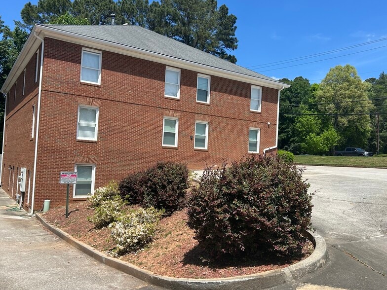 3525 Holcomb Bridge Rd, Peachtree Corners, GA for lease - Building Photo - Image 2 of 17