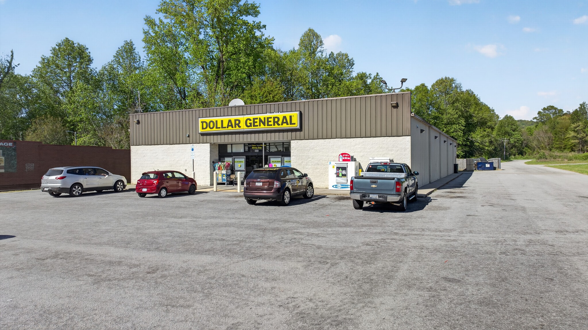 2614 Poinsett Hwy, Greenville, SC for sale Primary Photo- Image 1 of 8