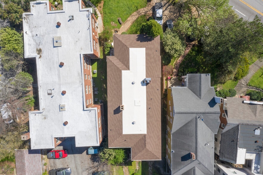 846 Briarcliff Rd, Atlanta, GA for sale - Building Photo - Image 2 of 6