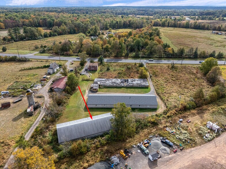 857 State Route 12, Frenchtown, NJ à louer - Photo du bâtiment - Image 3 de 13