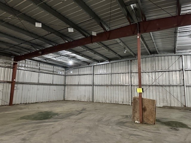 1903 121 Av NE, Edmonton, AB for lease - Building Photo - Image 3 of 8