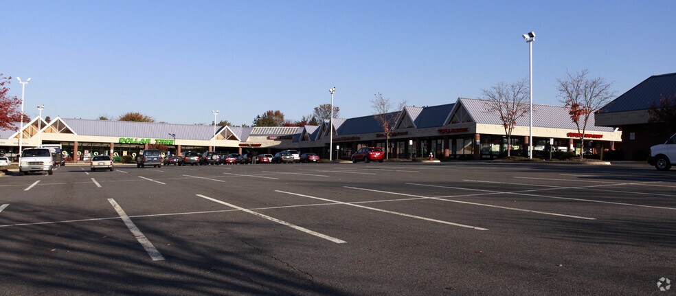 8792-8796 Sacramento Dr, Alexandria, VA à louer - Photo du bâtiment - Image 3 de 20