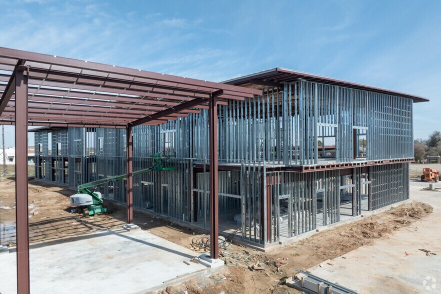 11520 FM 1464 Dr, Richmond, TX à louer - Photo du bâtiment - Image 3 de 13