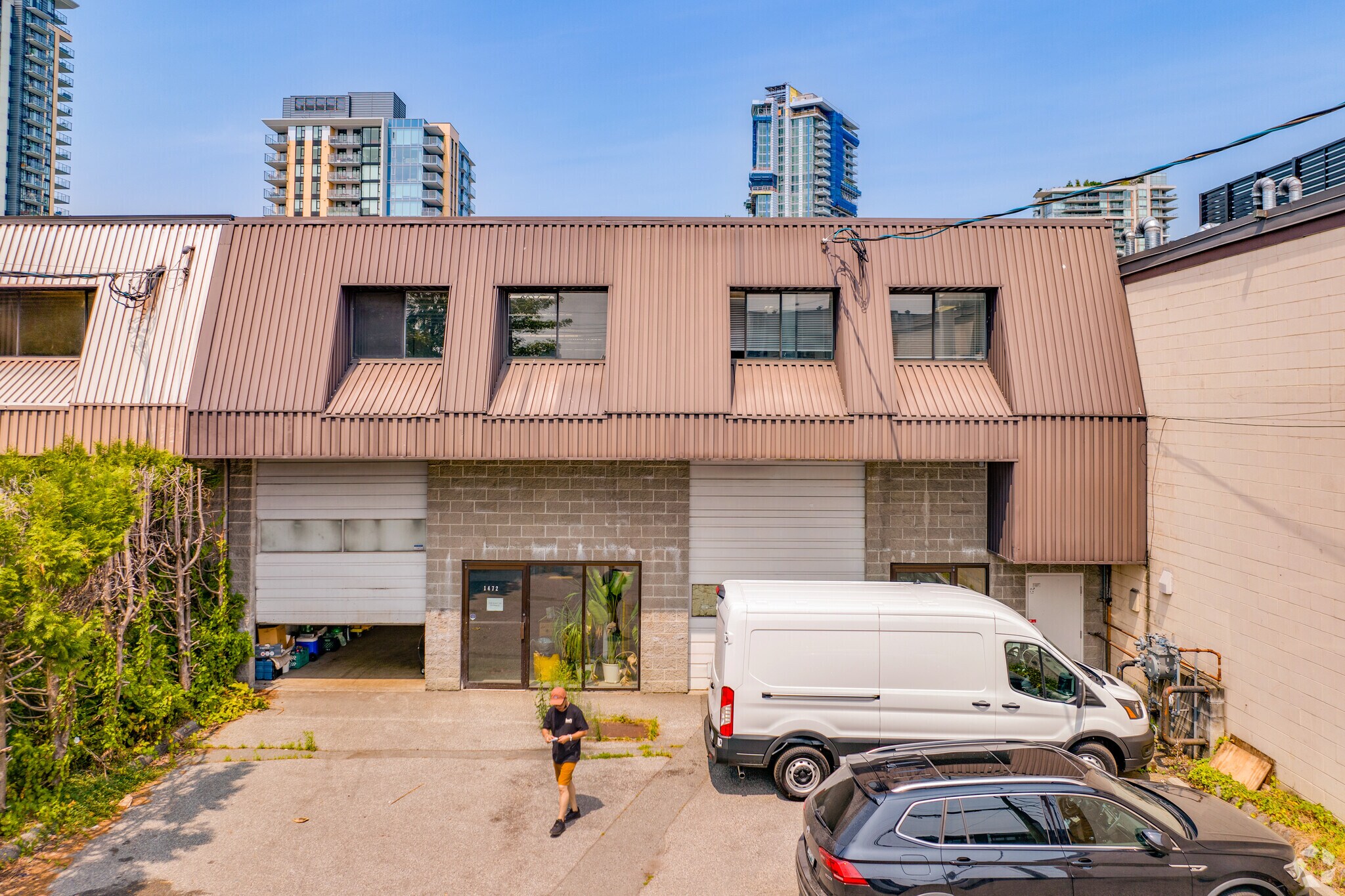 1472 Crown St, North Vancouver, BC à vendre Photo principale- Image 1 de 1