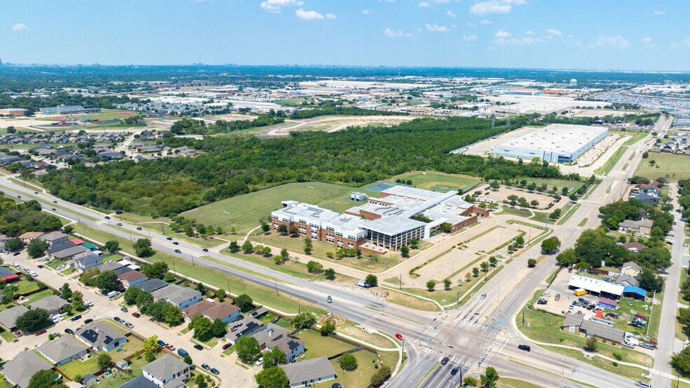 8901 Military Pky, Dallas, TX à vendre - Aérien - Image 2 de 15
