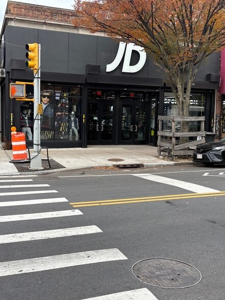 1645 Pitkin Ave, Brooklyn, NY for sale - Building Photo - Image 3 of 8