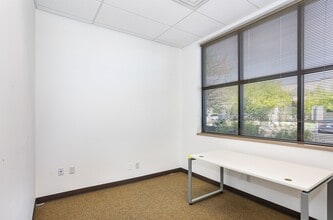 2051 Dogwood St, Louisville, CO à vendre Photo intérieure- Image 1 de 3