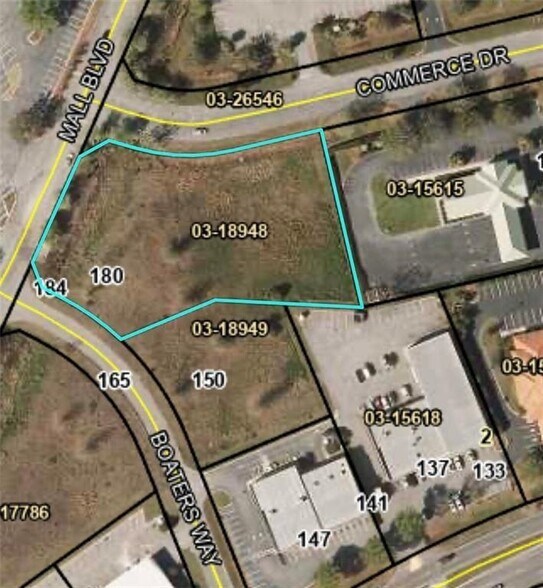 180 Boaters Way, Brunswick, GA à vendre - Photo du bâtiment - Image 2 de 3