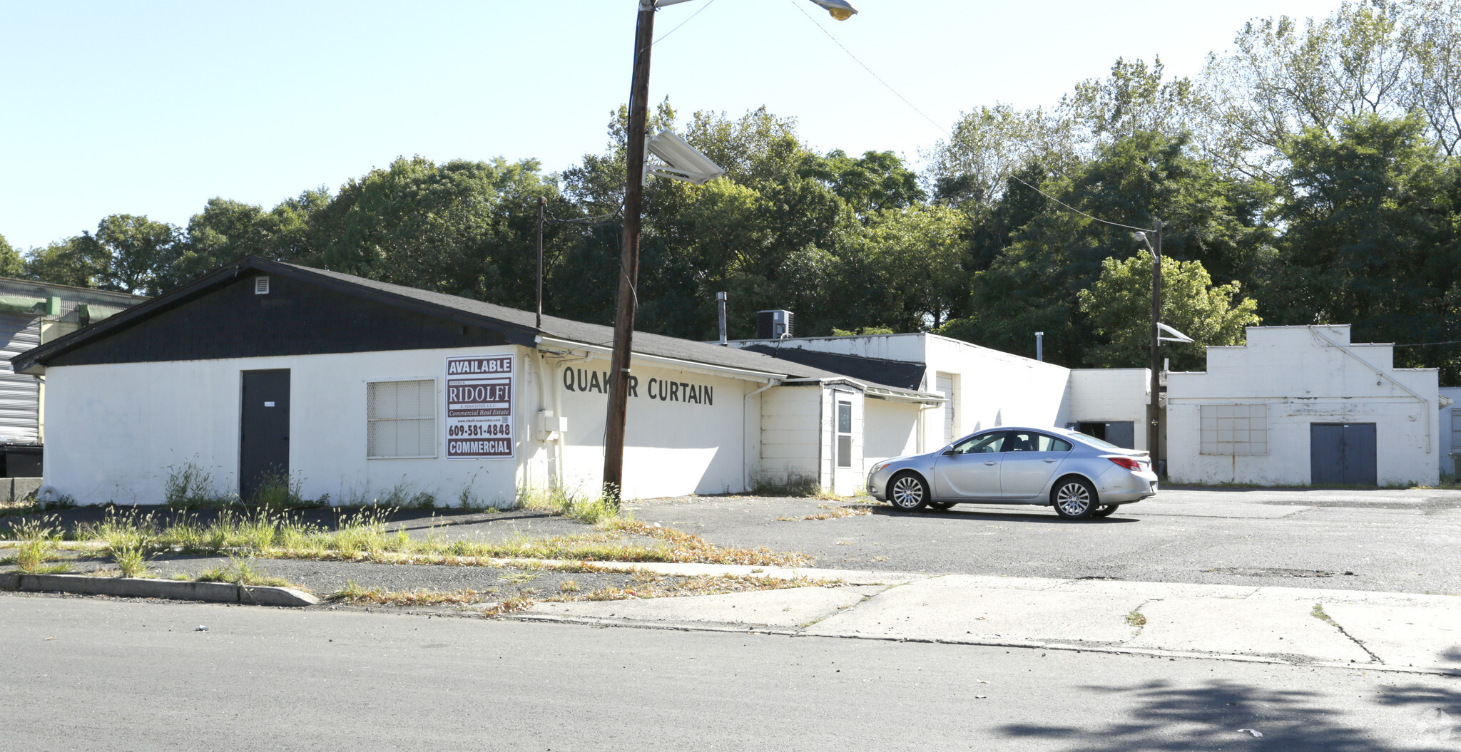 408 Stokes Ave, Ewing, NJ for sale Primary Photo- Image 1 of 1