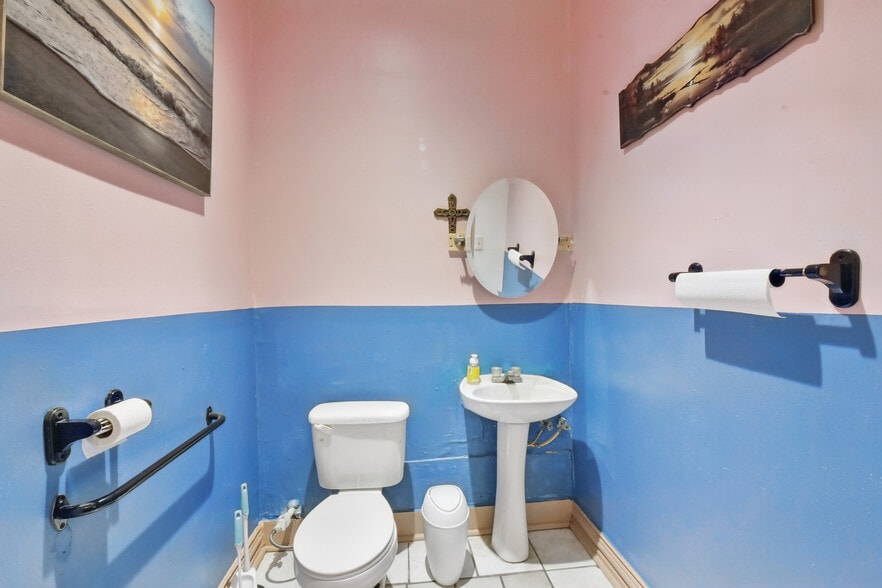 22839 Highway 146 N, Cleveland, TX for sale - Interior Photo - Image 2 of 32