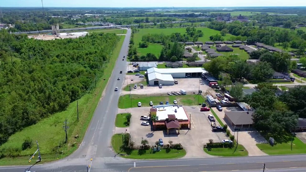 901 W Clayton St, Dayton, TX for sale - Commercial Listing Video - Image 2 of 13