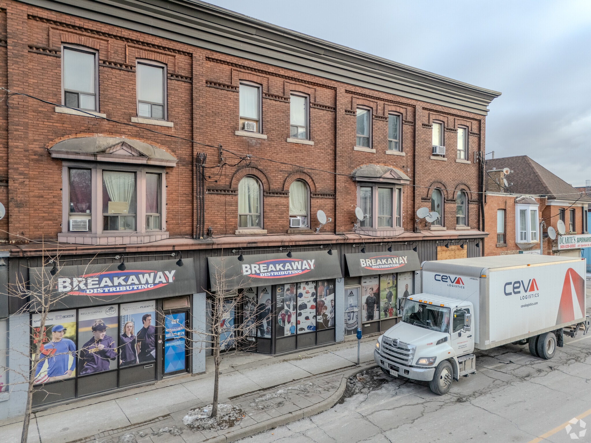 407-413 Barton St E, Hamilton, ON for sale Primary Photo- Image 1 of 1