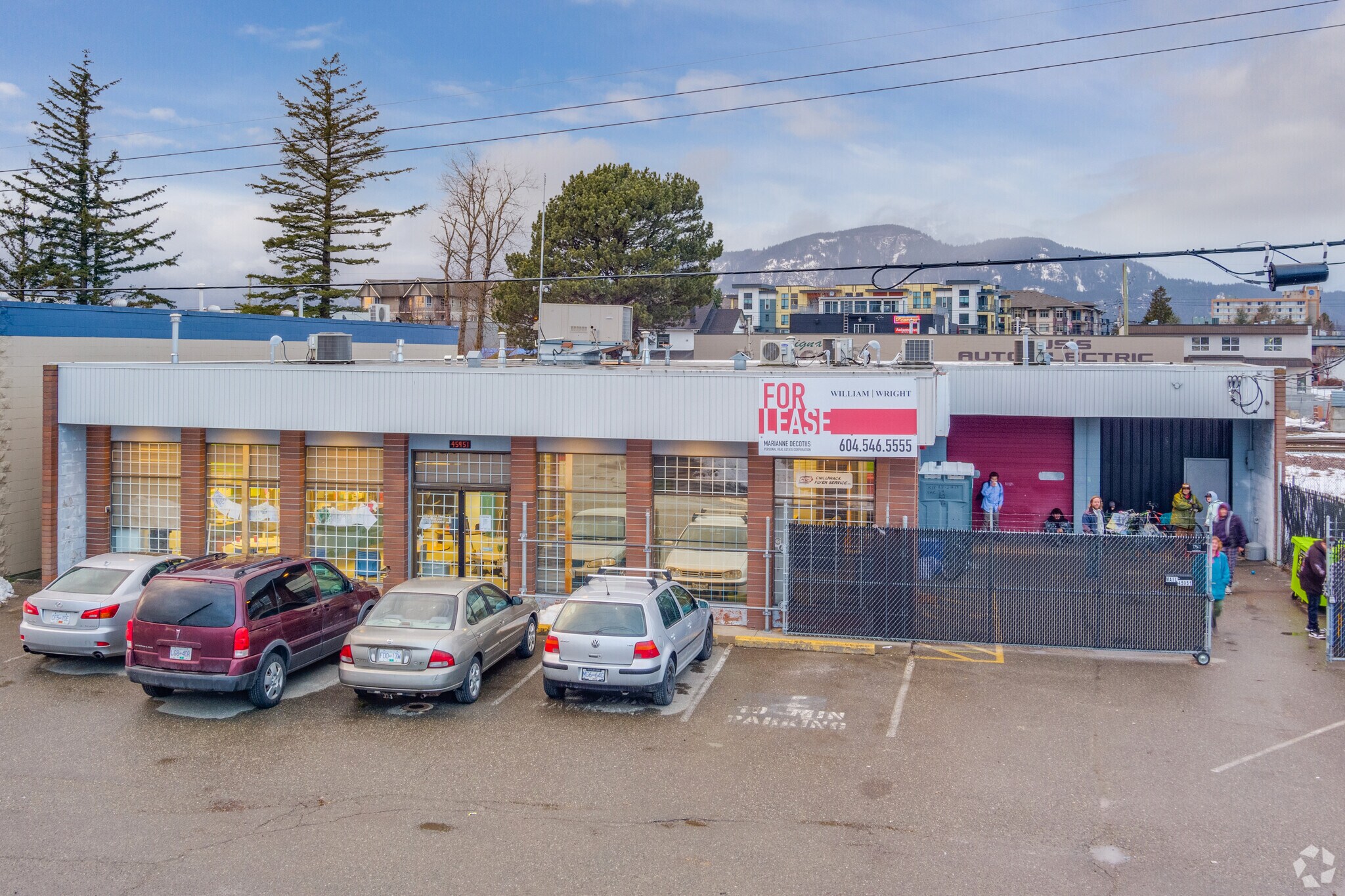 45951 Trethewey Ave, Chilliwack, BC à vendre Photo principale- Image 1 de 4