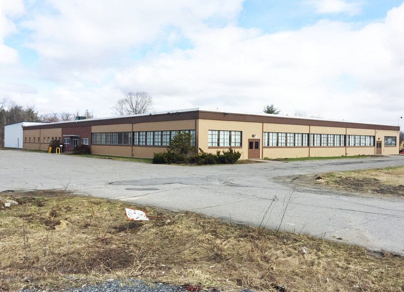 20 Industrial St, Waterville, ME à louer - Photo du bâtiment - Image 1 de 2