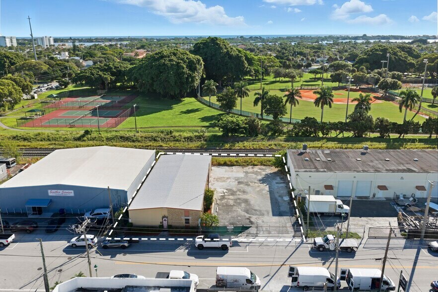 4504 Georgia Ave, West Palm Beach, FL à louer - Photo du bâtiment - Image 3 de 15