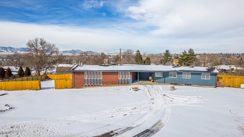 8221 Bradburn Dr, Westminster, CO à vendre - Photo principale - Image 1 de 95