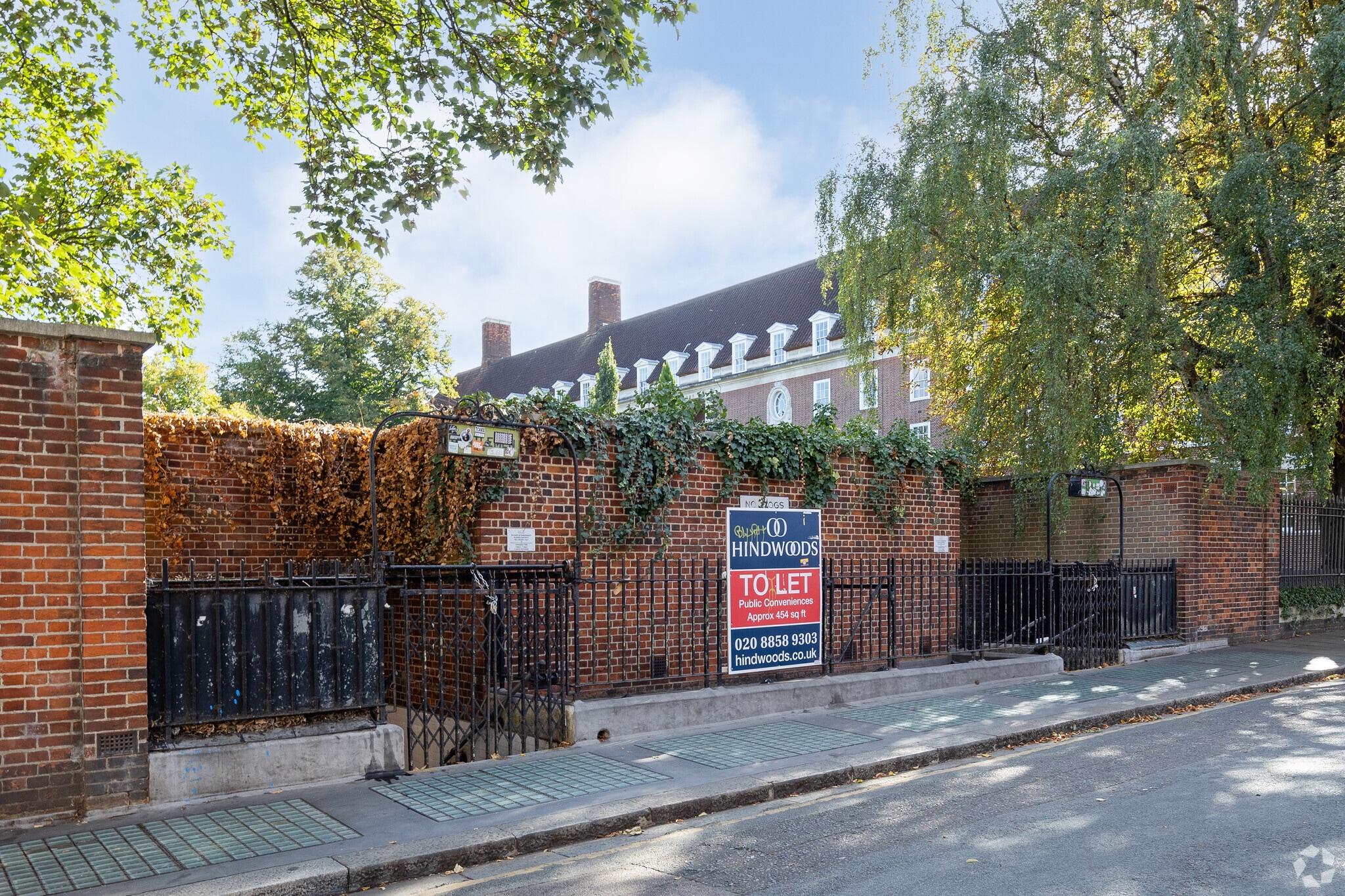 64 King William Walk, London for lease Primary Photo- Image 1 of 5