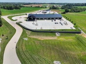 124 Ernest R. Kouma Blvd, Radcliff, KY à louer Photo intérieure- Image 2 de 4