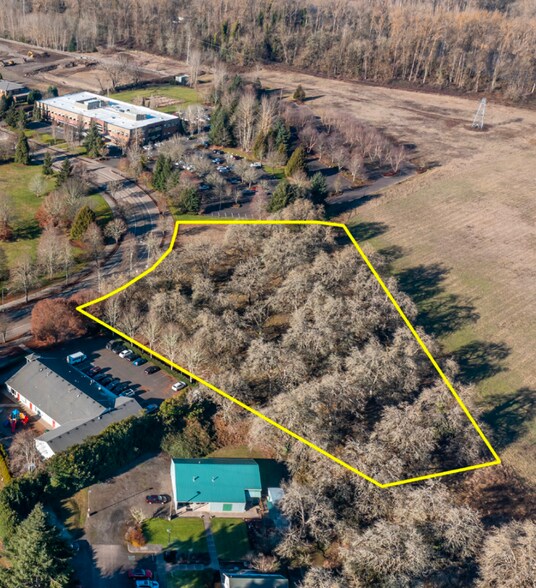 International Way, Springfield, OR à vendre - Photo du bâtiment - Image 2 de 6