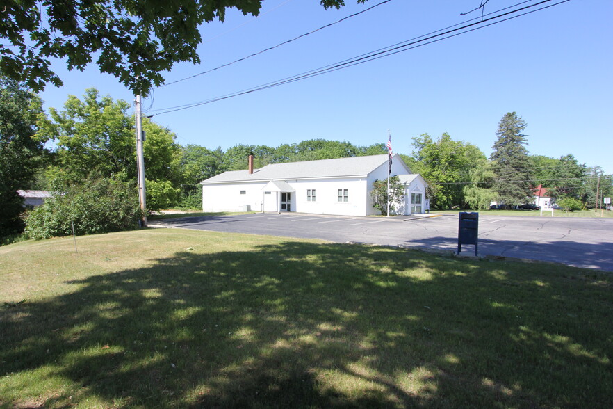 348 Minot Ave, Minot, ME à vendre - Photo principale - Image 1 de 1