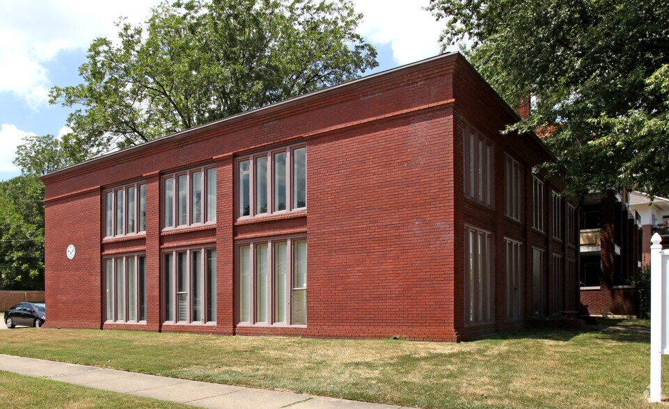 523 E Capitol Ave, Little Rock, AR à louer - Photo du bâtiment - Image 2 de 12