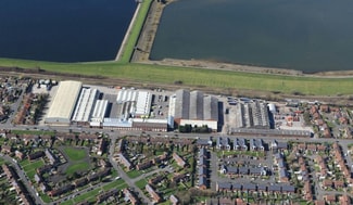 Plus de détails pour Corporation Rd, Manchester - Industriel à louer