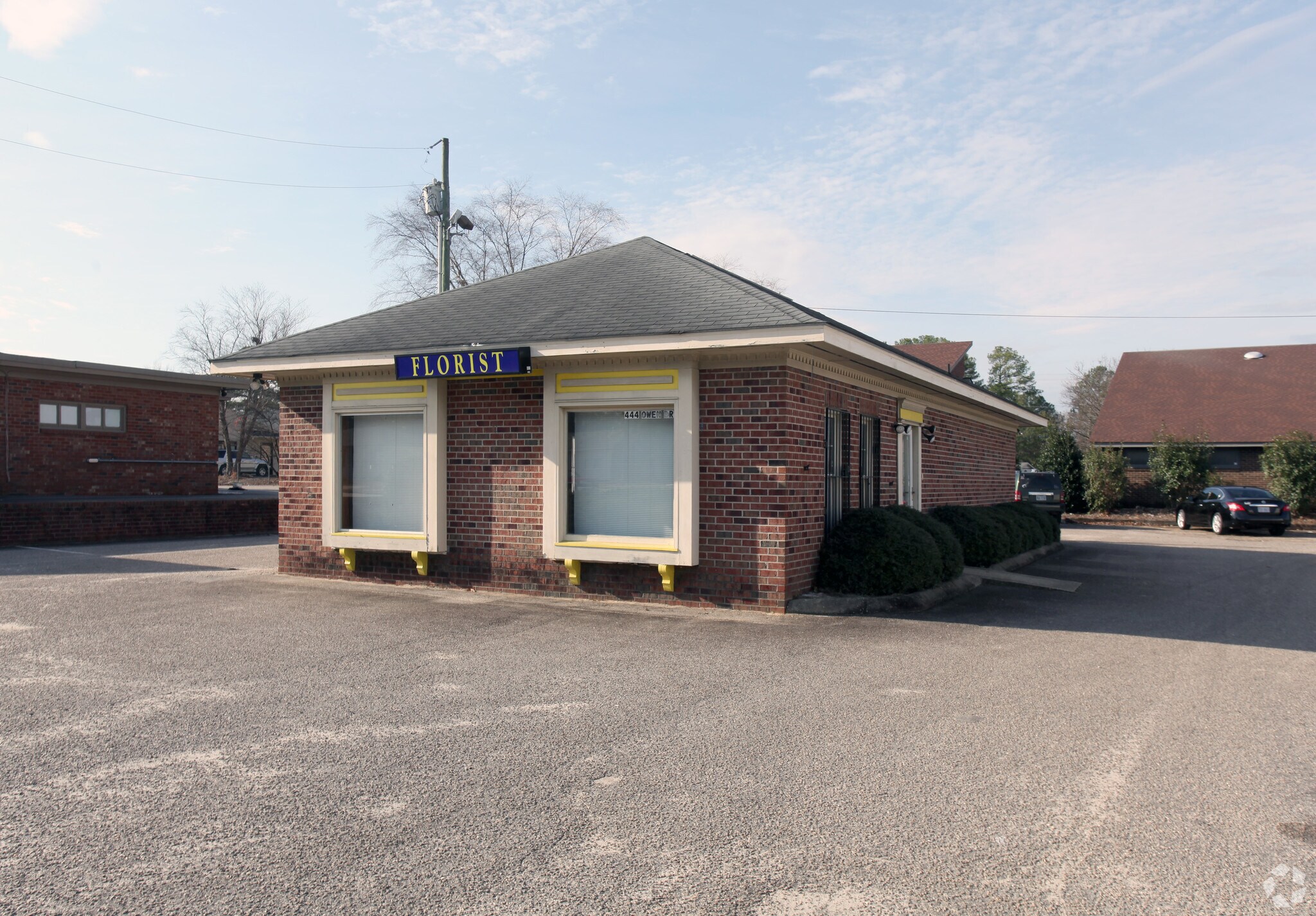 444 Owen Dr, Fayetteville, NC à vendre Photo principale- Image 1 de 7