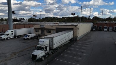 219 Armour Dr NE, Atlanta, GA for lease Building Photo- Image 2 of 2