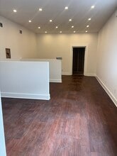 65 New Shackle Island Rd, Hendersonville, TN for lease Interior Photo- Image 1 of 8