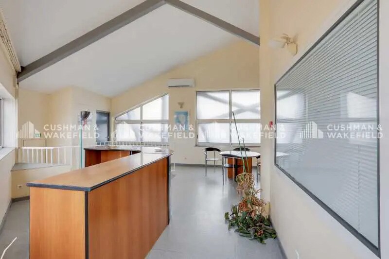 46 Avenue De Lanessan, Champagne-au-Mont-d'Or à vendre Photo du bâtiment- Image 1 de 1