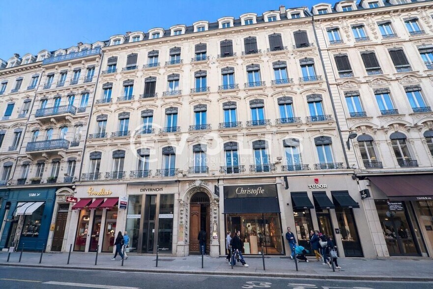 97 Rue Président Edouard Herriot, Lyon à louer - Photo du bâtiment - Image 2 de 2