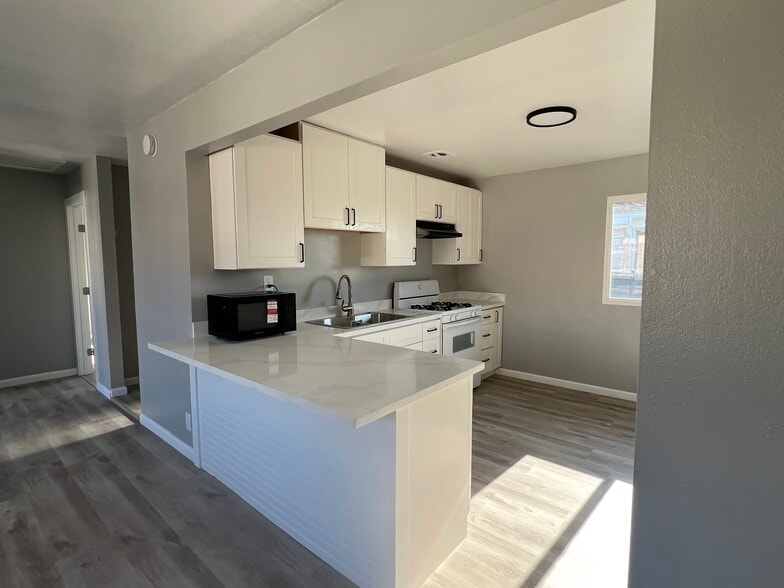 5368 Fairfax Ave, Oakland, CA à vendre - Photo du bâtiment - Image 3 de 7