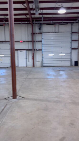 N922 & N926 Tower View Dr, Greenville, WI à louer - Vidéo sur l’inscription commerciale - Image 2 de 17